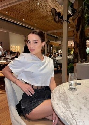 Эскортница Диана (25), Ленинский проспект, 8,000 ₽ час, Секс классический, Легкая доминация, тел +7(995)187-64-92