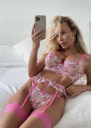 Эскортница Инесса (25), Стрешнево, 10,000 ₽ час, Секс классический, Массаж классический, тел +7(928)356-83-13
