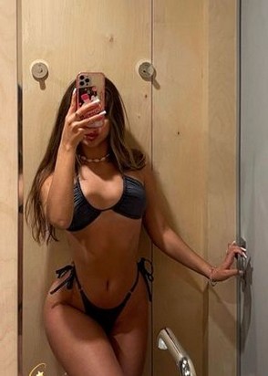 Путана Алена (22), Профсоюзная, 2,000 ₽ час, Массаж расслабляющий, Ролевые игры, тел +7(928)845-82-06
