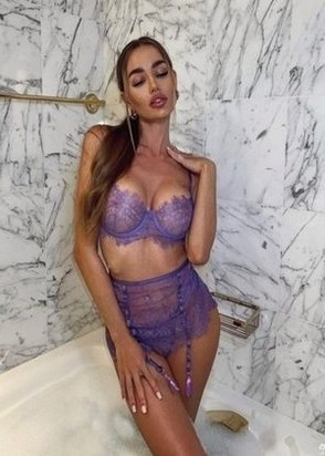 Путана Малинда (23), Нагорная, 10,000 ₽ час, Минет без резинки, Массаж расслабляющий, тел +7(901)391-41-97