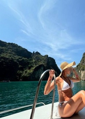 Жрица любви Лейла (27), Улица академика Королёва, 10,000 ₽ час, Минет без резинки, Минет глубокий, тел +7(996)869-01-79