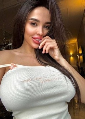 Массажистка ПОЛИНА (24), Фонвизинская, 20,000 ₽ час, Окончание на грудь, Фистинг классический, тел +7(999)532-14-04