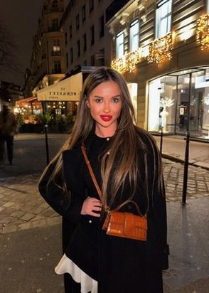 Ночная бабочка Женя (26), Чеховская, 8,000 ₽ час, Минет без резинки, Массаж урологический, тел +7(901)764-79-15