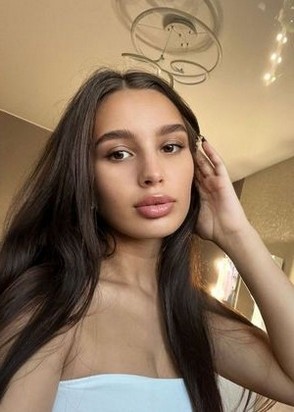 Индивидуалка Клэри (19), 13,000 ₽ час, Минет без резинки, Окончание на лицо, тел +7(952)321-92-39