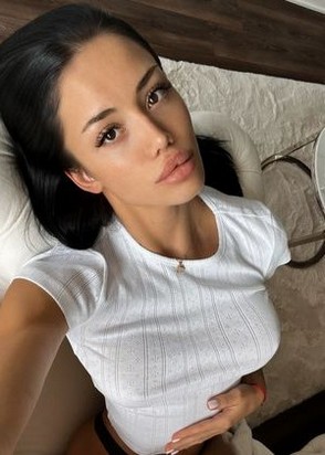 Жрица любви Дина (24), Красные ворота, 8,000 ₽ час, Массаж профессиональный, Массаж эротический, тел +7(951)962-58-65