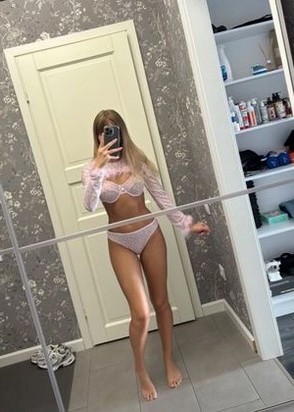 Эскортница Дуся (27), Рязанский проспект, 3,500 ₽ час, Минет без резинки, Окончание на грудь, тел +7(917)681-52-65