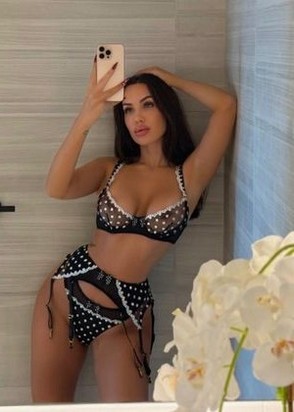 Шлюха Яна (27), Отрадное, 8,000 ₽ час, Минет в презервативе, Окончание на грудь, тел +7(918)035-80-91