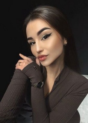 Шлюха Елена (23), Чеховская, 8,000 ₽ час, Минет в машине, Игры, тел +7(908)291-50-98