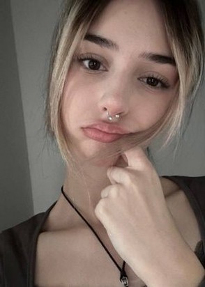 Путана ЛУСИНЕ (20), Свиблово, 10,000 ₽ час, Стриптиз профи, Легкая доминация, тел +7(988)095-41-23
