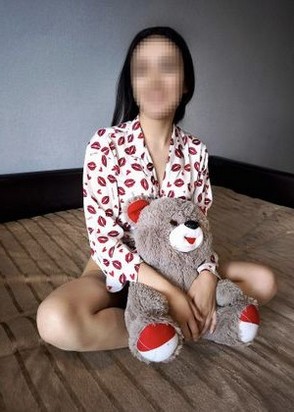 Профессионалка Зая (23), Улица Скобелевская, 6,000 ₽ час, Минет в презервативе, Массаж классический, тел +7(988)675-82-94