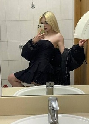 Профессионалка Аленка (19), Коньково, 3,000 ₽ час, Массаж расслабляющий, Массаж эротический, тел +7(996)872-90-10