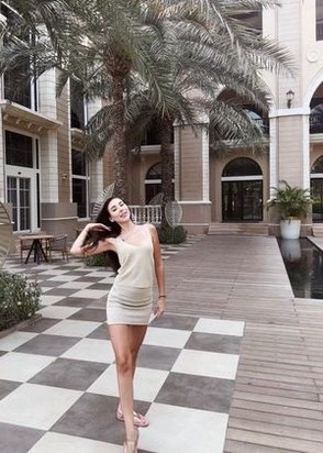 Путана Юля (29), Профсоюзная, Секс классический, Стриптиз не профи, тел +7(901)291-32-46