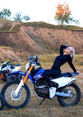 Шлюха Дарлин (23), Смоленская, 30,000 ₽ час, Окончание на лицо, Массаж эротический, тел +7(901)465-56-01