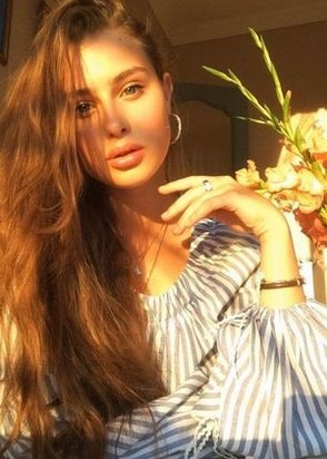 Путана Тина (24), Технопарк, 5,000 ₽ час, Стриптиз профи, Фото/видео съемка (доп.), тел +7(938)318-91-48