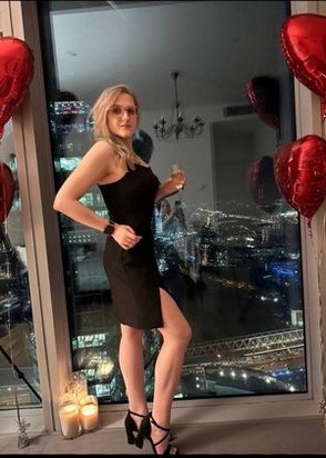 Девушка по вызову Лариса (24), Фирсановская, 15,000 ₽ час, Секс классический, Массаж расслабляющий, тел +7(938)670-41-95