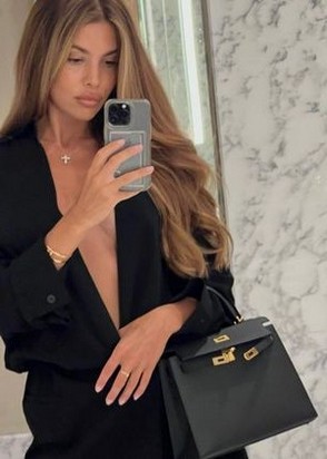 Куртизанка Настя (24), Фрунзенская, 8,000 ₽ час, Минет в презервативе, Окончание на лицо, тел +7(928)028-52-41