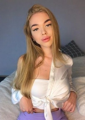 Профессионалка Лена (24), Орехово, 8,000 ₽ час, Секс классический, Массаж классический, тел +7(919)197-16-83