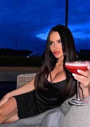 Профессионалка Яна (27), Лермонтовский проспект, 8,000 ₽ час, Минет в презервативе, Минет в машине, тел +7(995)428-30-60