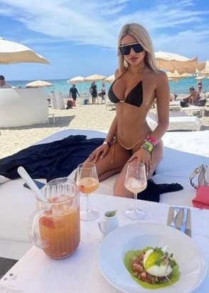 Путана Ирина (20), Профсоюзная, 10,000 ₽ час, Окончание на грудь, Легкая доминация, тел +7(908)089-71-08