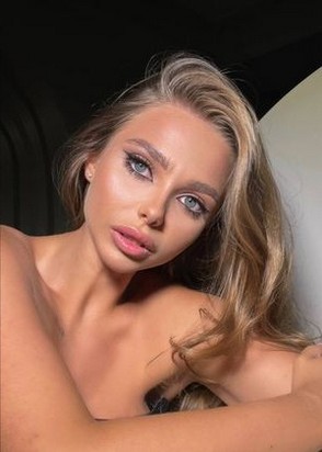 Куртизанка Дарья (24), Таганская, 15,000 ₽ час, Массаж классический, Массаж расслабляющий, тел +7(904)864-70-53