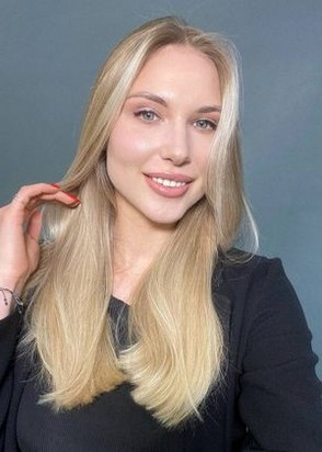 Путана Дария (19), Смоленская, 15,000 ₽ час, Минет в презервативе, Массаж классический, тел +7(989)605-75-76