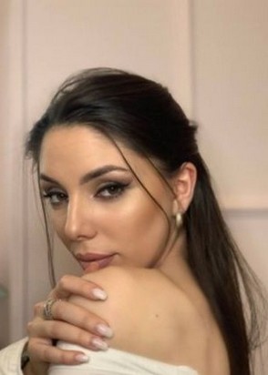 Куртизанка Альбина (20), Профсоюзная, 10,000 ₽ час, Секс классический, Легкая доминация, тел +7(988)530-42-13