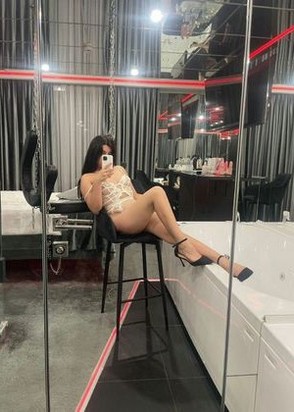 Шлюха Амелия (19), Университет, 7,000 ₽ час, Минет без резинки, Окончание на грудь, тел +7(989)087-36-29