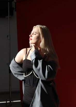 Массажистка Майя (31), Улица Скобелевская, Окончание на лицо, Массаж эротический, тел +7(901)674-36-69