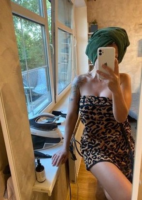 Путана Люба (19), Авиамоторная, 3,000 ₽ час, Минет в презервативе, Минет глубокий, тел +7(921)135-85-90
