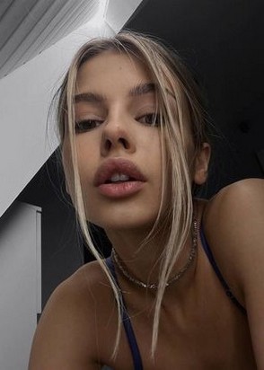 Куртизанка Эмма (23), Профсоюзная, 5,000 ₽ час, Массаж урологический, Рабыня, тел +7(978)182-26-86