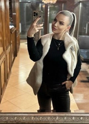 Жрица любви Алина (26), Чеховская, 10,000 ₽ час, Секс классический, Минет глубокий, тел +7(908)793-28-42
