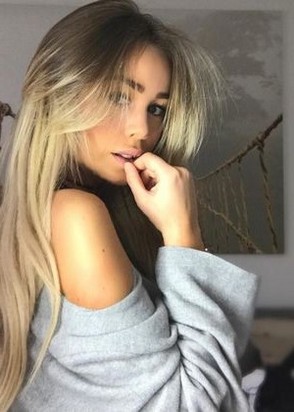 Массажистка Ария (25), Беляево, 10,000 ₽ час, Минет глубокий, Окончание на лицо, тел +7(991)820-92-78