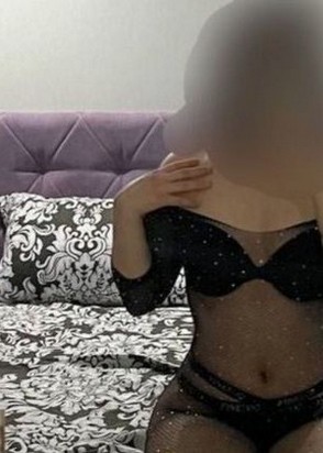 Шлюха Sabrina (22), Смоленская, 2,000 ₽ час, Минет в презервативе, Минет в машине, тел +7(908)092-34-81
