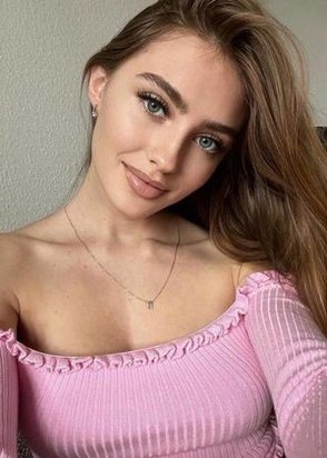 Жрица любви Соня (24), Шаболовская, 10,000 ₽ час, Окончание на лицо, Массаж урологический, тел +7(953)067-61-37