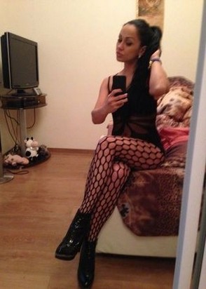 Путана Кира (31), Кузьминки, 2,800 ₽ час, Секс классический, Массаж классический, тел +7(951)039-73-48