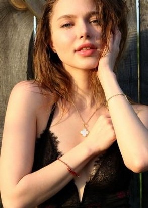 Эскортница Люда (21), Черкизовская, 7,000 ₽ час, Минет в презервативе, Госпожа, тел +7(937)852-92-78